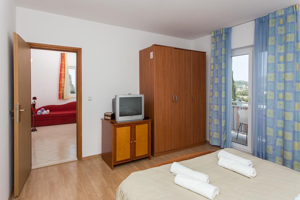 Apartments Mira Mlini Kültér fotó